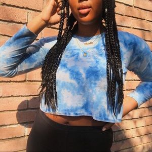 Blue/white Hollister tye-dye long sleeve crop top